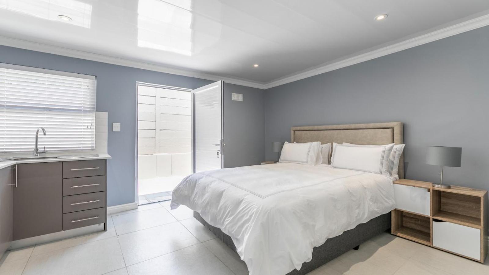 Inkantu Self-Catering Apartments ケープタウン エクステリア 写真