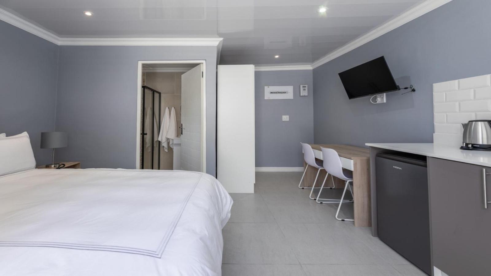 Inkantu Self-Catering Apartments ケープタウン エクステリア 写真